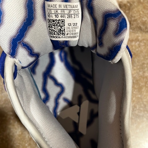 Adidas TRAE UNLIMITED BASKETBALL SHOES Mens Size 10.5 - Picture 4 of 4